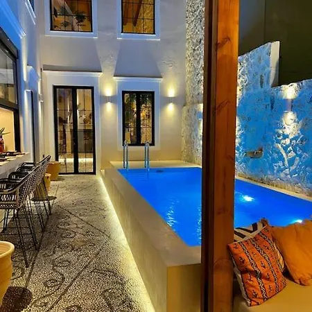 Katoikía Pateliá *