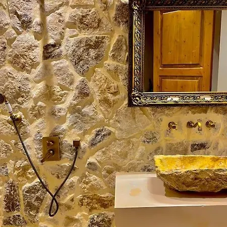 Katoikia Patelia * Koskinou (Rhodes)