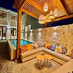 Katoikía Pateliá * Koszkinú