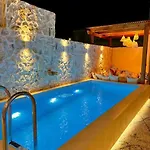 Katoikia Patelia Vila