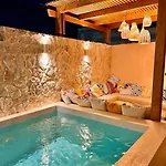 Katoikia Patelia Vila *