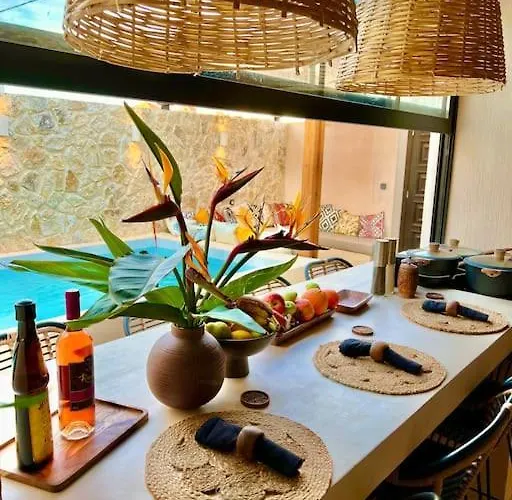 Villa Katoikia Patelia